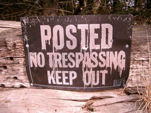 no-tresspassing-Charlotte-mooresville-Monroe-misdemanor-attorney-300x225