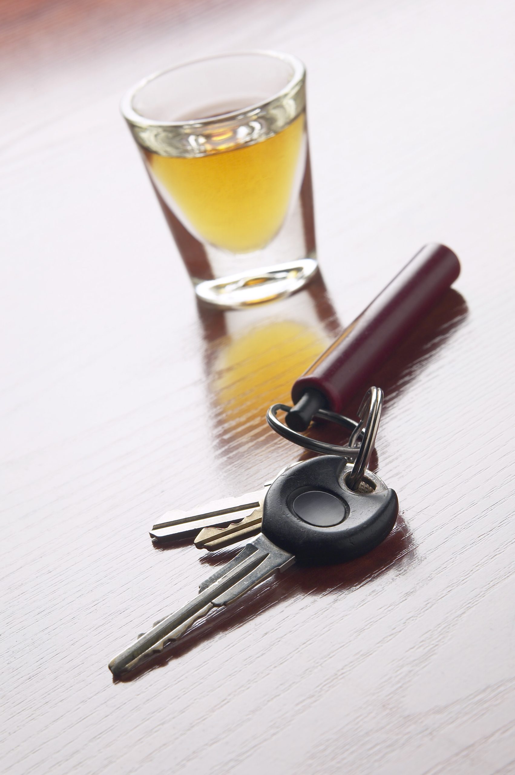 liquor-and-car-keys-1891228-scaled